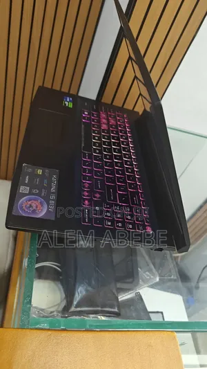 New Laptop MSI Katana 15 16GB Intel Core I7 SSD 1T