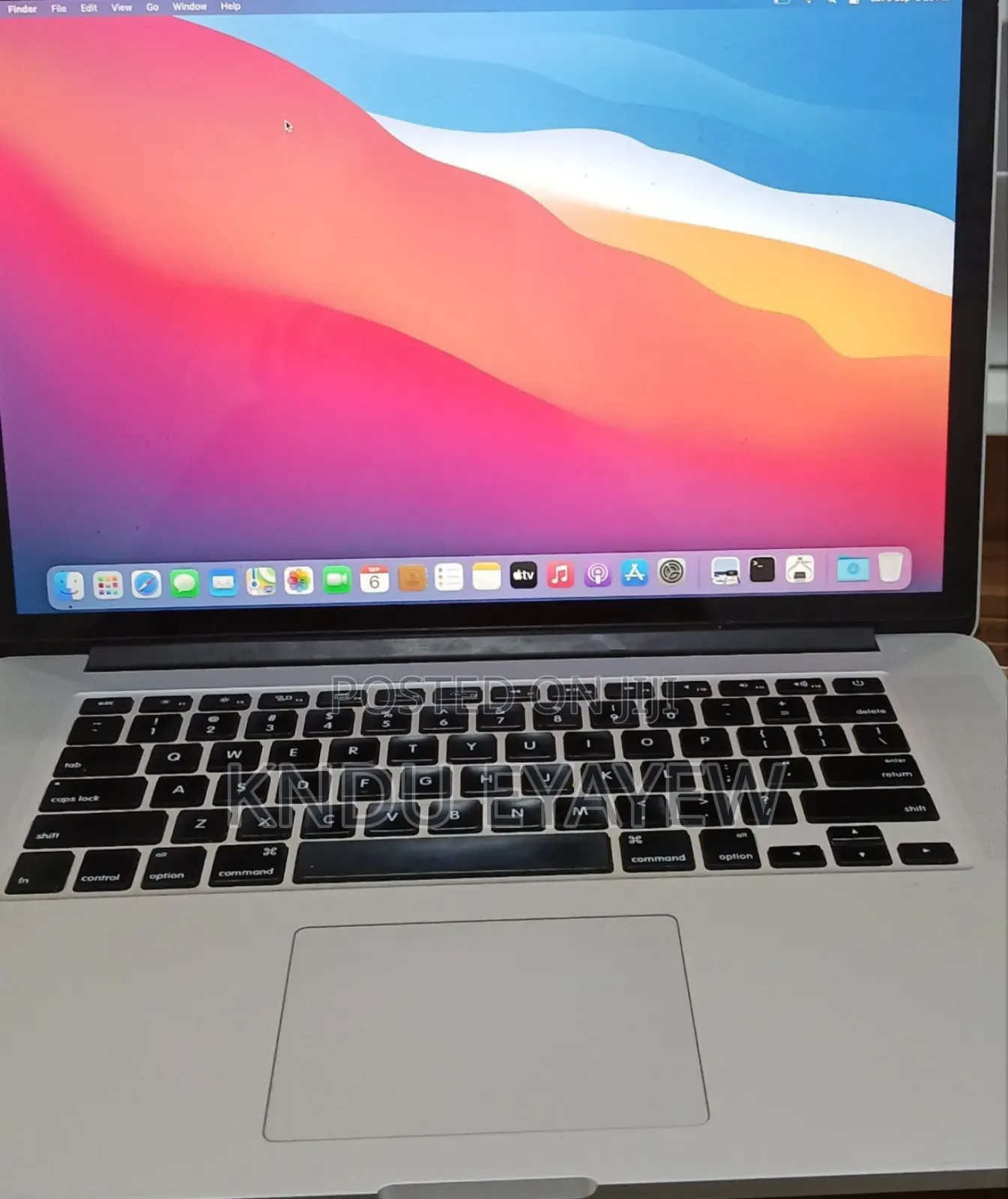 New Laptop Apple MacBook 2015 16GB Intel Core I7 SSD 256GB