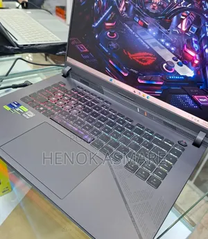 New Laptop Asus ROG Strix G15 32GB Intel Core I9 SSD 1T