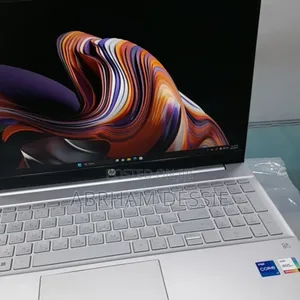 New Laptop HP Pavilion 15 32GB Intel Core I7 SSD 1T