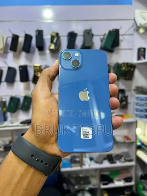 Apple iPhone 13 128 GB Green