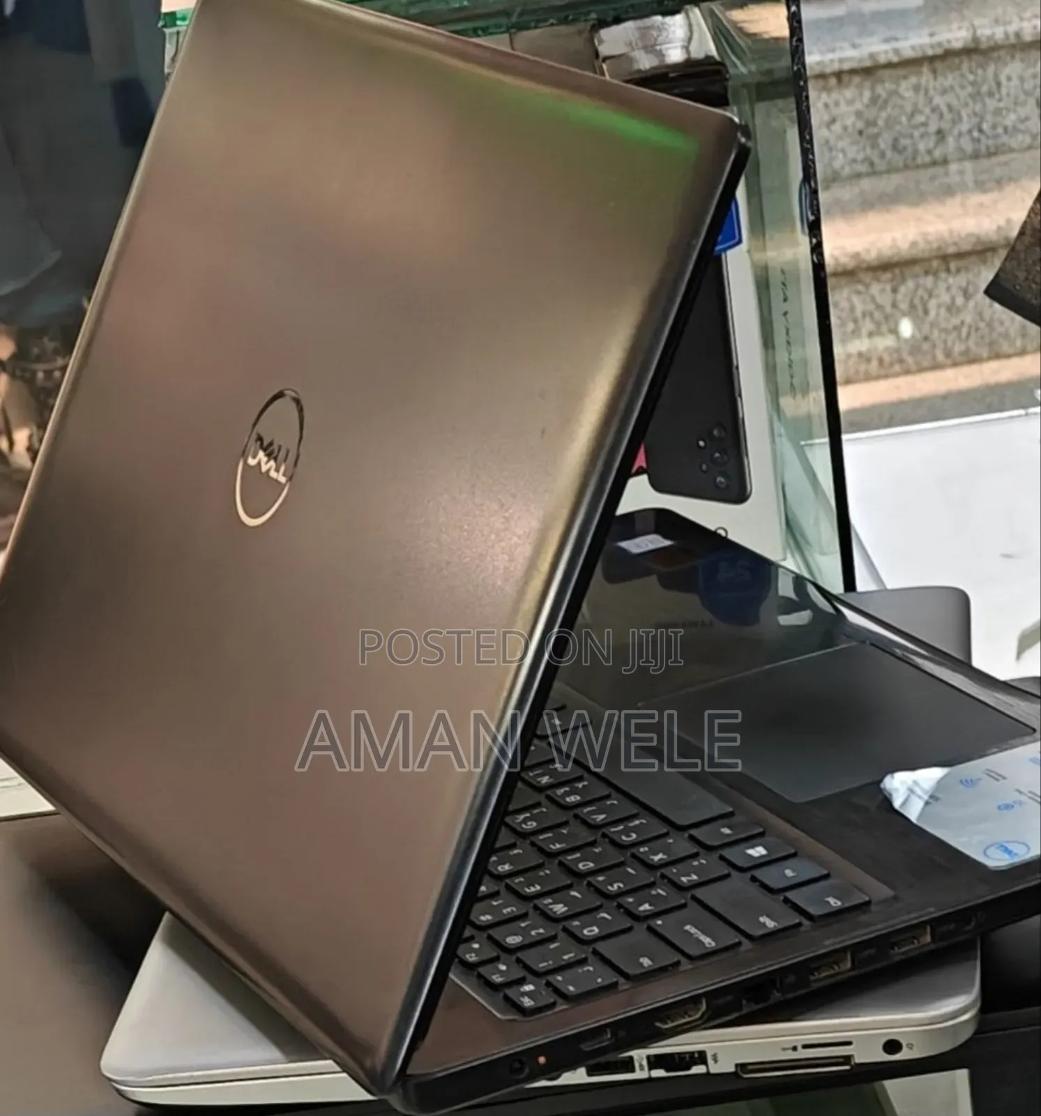 New Laptop Dell Inspiron 15 8GB Intel Core I7 SSD 1T