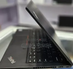New Laptop Lenovo ThinkPad T14 32GB Intel Core I7 SSD 512GB