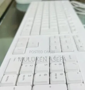 New HP 200 G4 22 All-in-One 16GB Intel Core I5 SSD 512GB