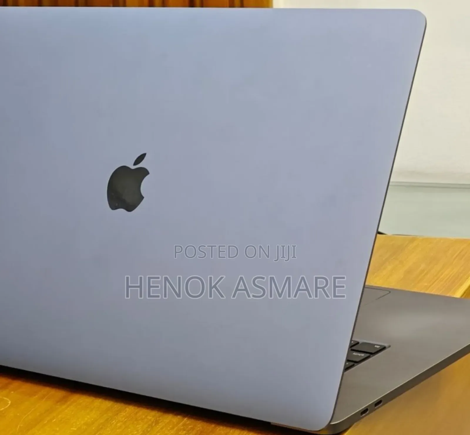 New Laptop Apple MacBook Pro 2019 16GB Intel Core I7 SSD 512GB