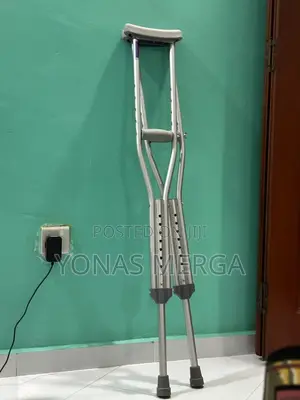 Photo - Axillary Crutches郾፸2pcs Underarm Walking Stick፶嚴enjoyable Walking