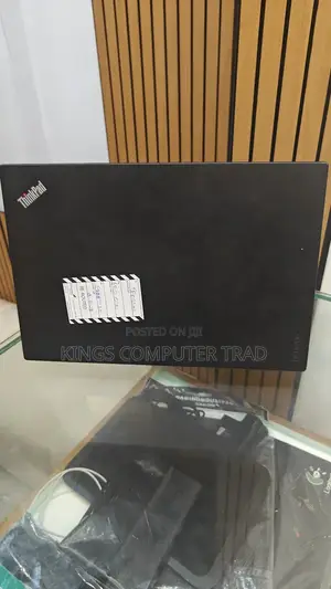 New Laptop Lenovo ThinkPad X270 8GB Intel Core I7 SSD 512GB