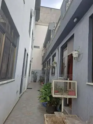 Furnished 6bdrm Mansion in 49 Road, Bole for sale