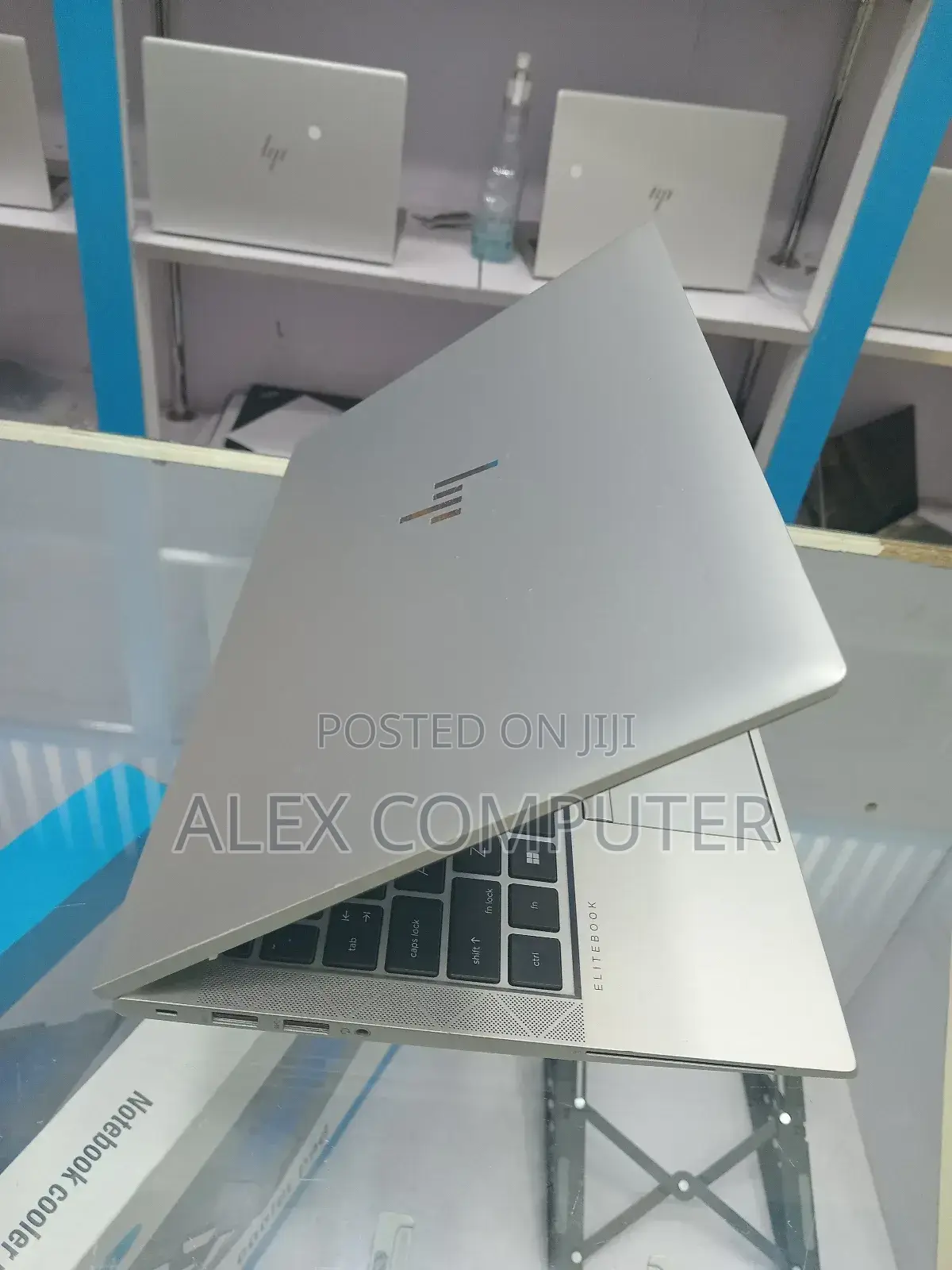 New Laptop HP EliteBook 845 G8 16GB AMD Ryzen 5 SSD 512GB