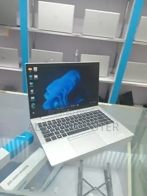 New Laptop HP EliteBook 845 G8 16GB AMD Ryzen 5 SSD 512GB