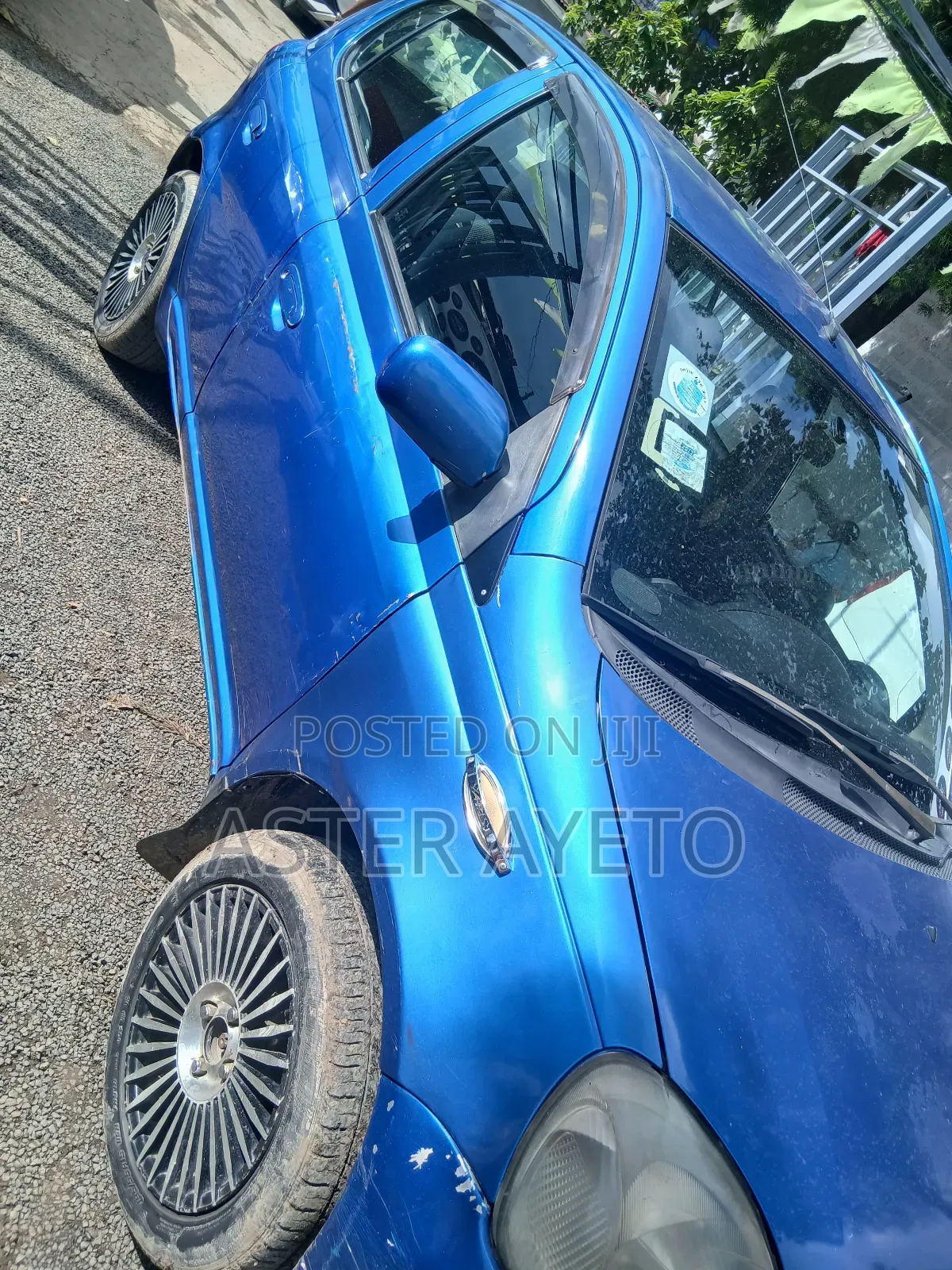 Toyota Vitz 2001 Blue