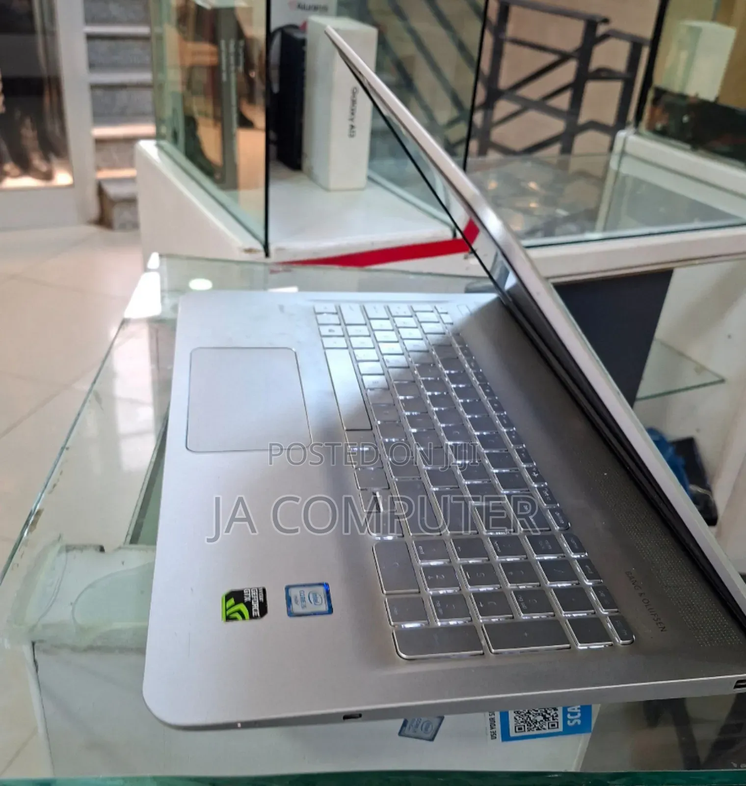 New Laptop HP Envy 15 12GB Intel Core I5 HDD 1T