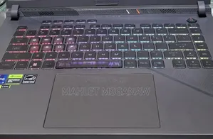 New Laptop Asus ROG Strix G15 32GB Intel Core I9 SSD 1T