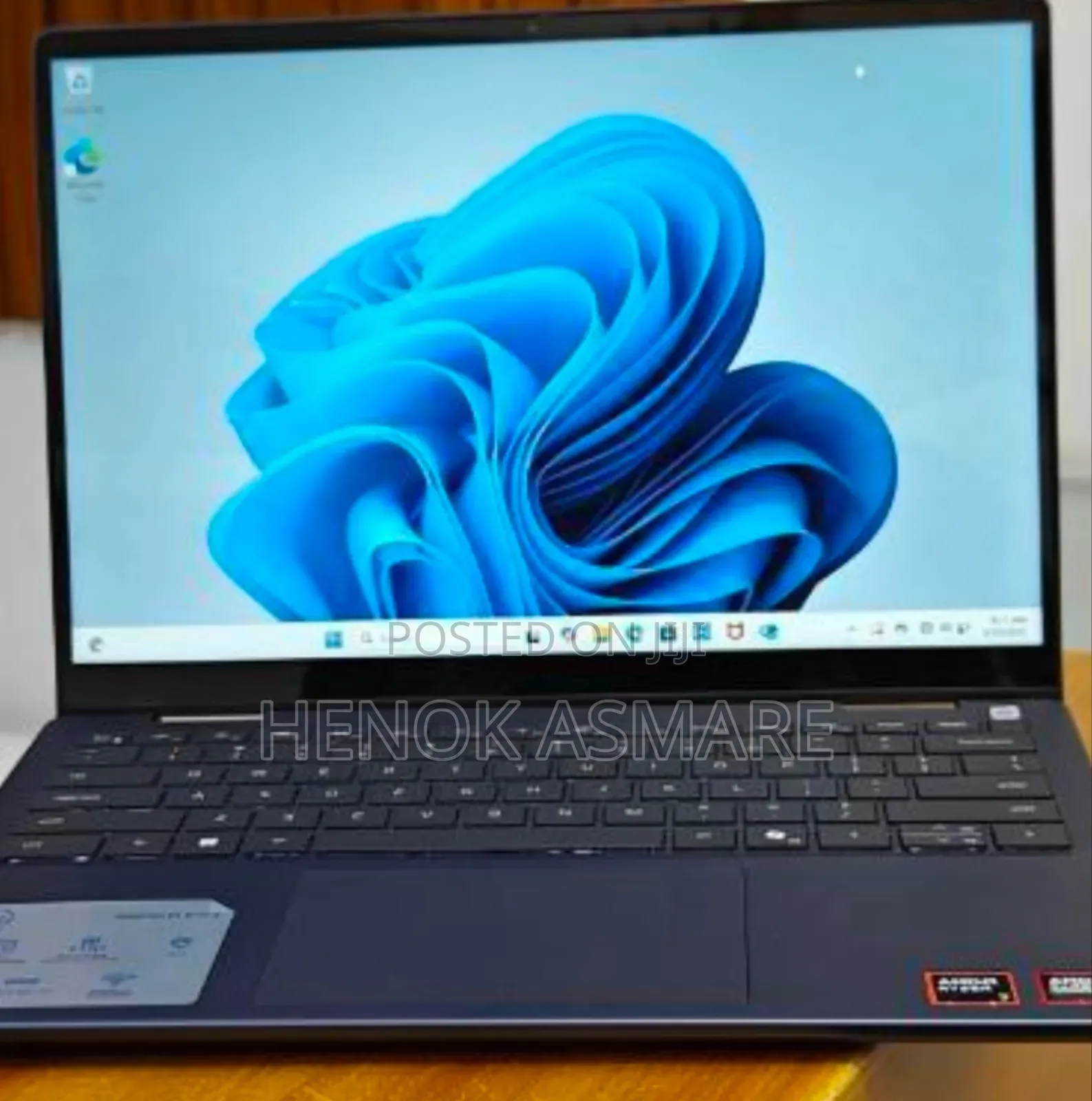 New Laptop Dell Inspiron 15 16GB AMD Ryzen 7 SSD 1T