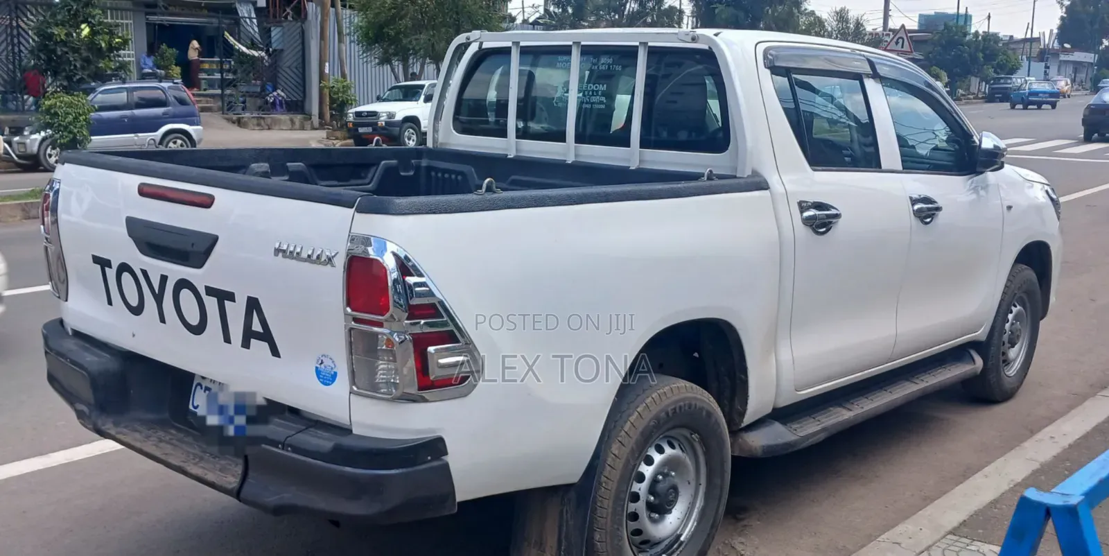 Toyota Hilux 2017 White