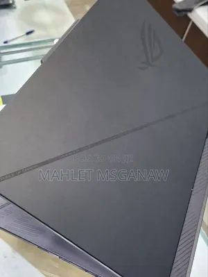 New Laptop Asus ROG Strix G15 32GB Intel Core I9 SSD 1T