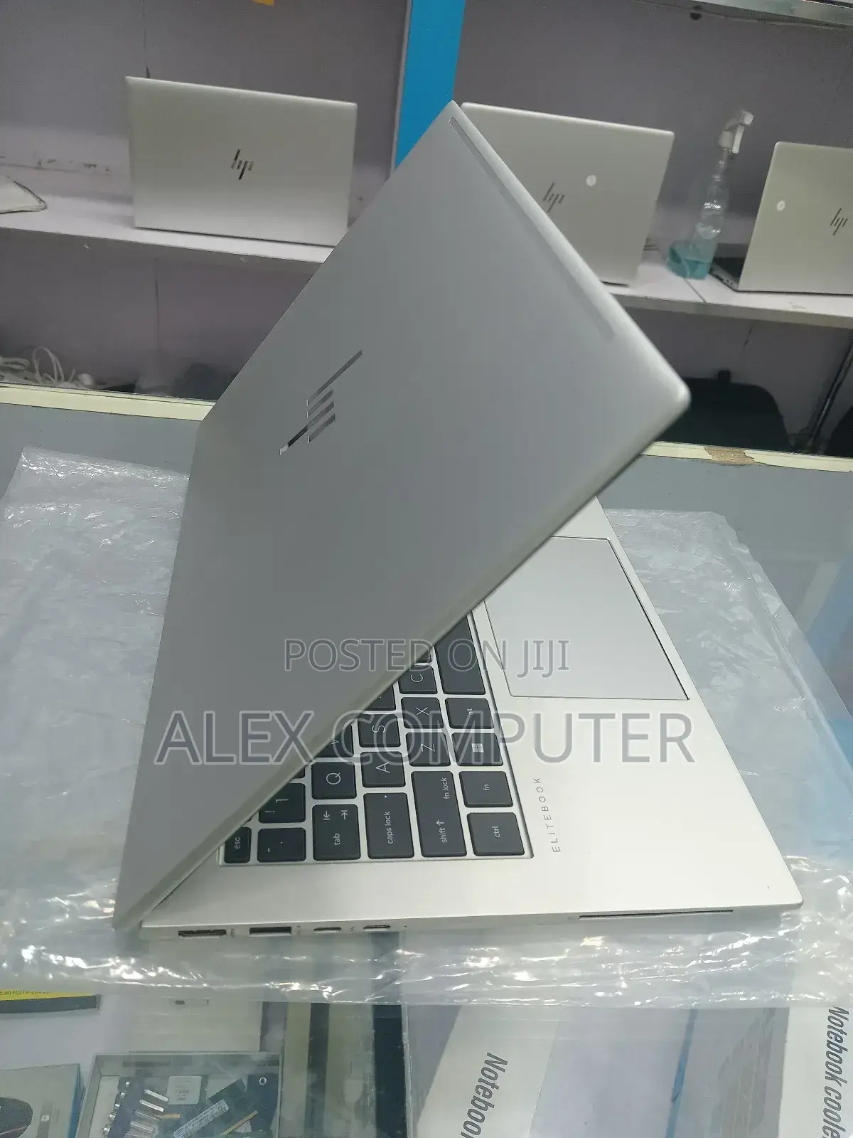 New Laptop HP EliteBook 840 G9 16GB Intel Core I7 SSD 512GB