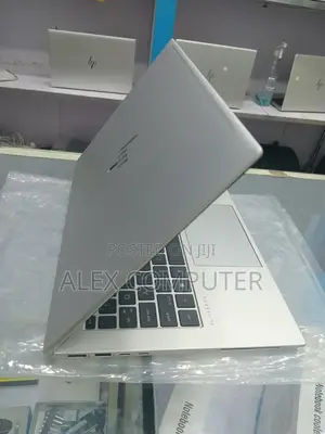New Laptop HP EliteBook 840 G9 16GB Intel Core I7 SSD 512GB
