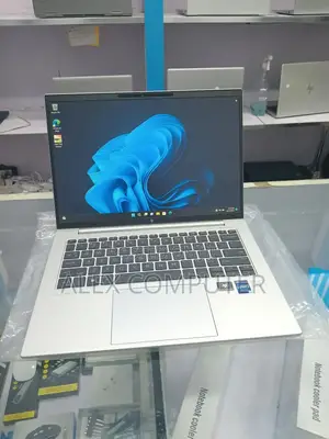 New Laptop HP EliteBook 840 G9 16GB Intel Core I7 SSD 512GB