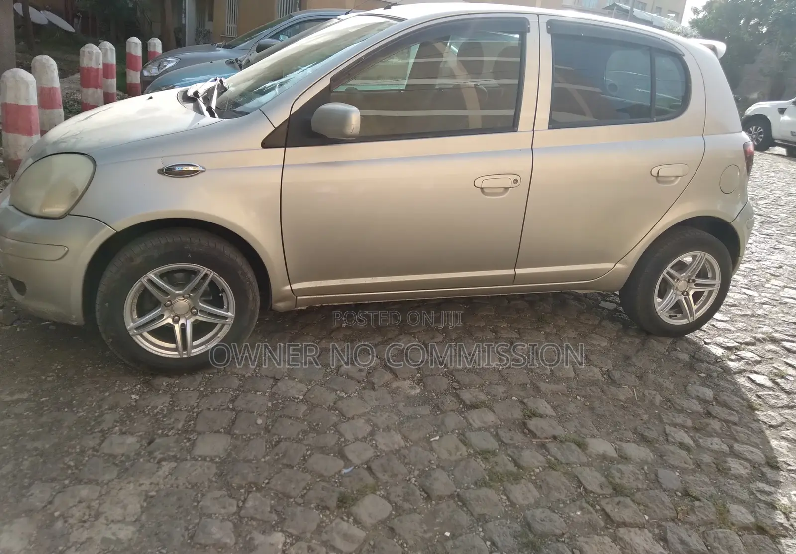 Toyota Vitz 2003 Gold