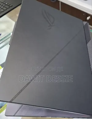 Photo - New Laptop Asus 32GB Intel Core I9 SSD 1T