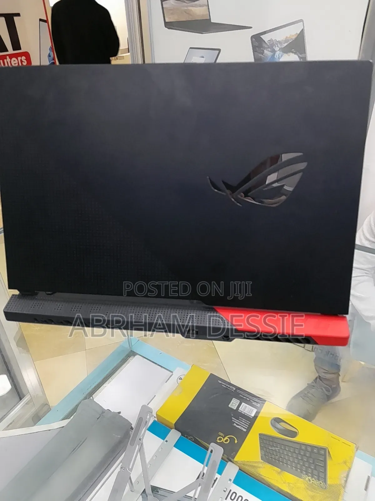 New Laptop Asus 16GB AMD Ryzen 9 SSD 1T