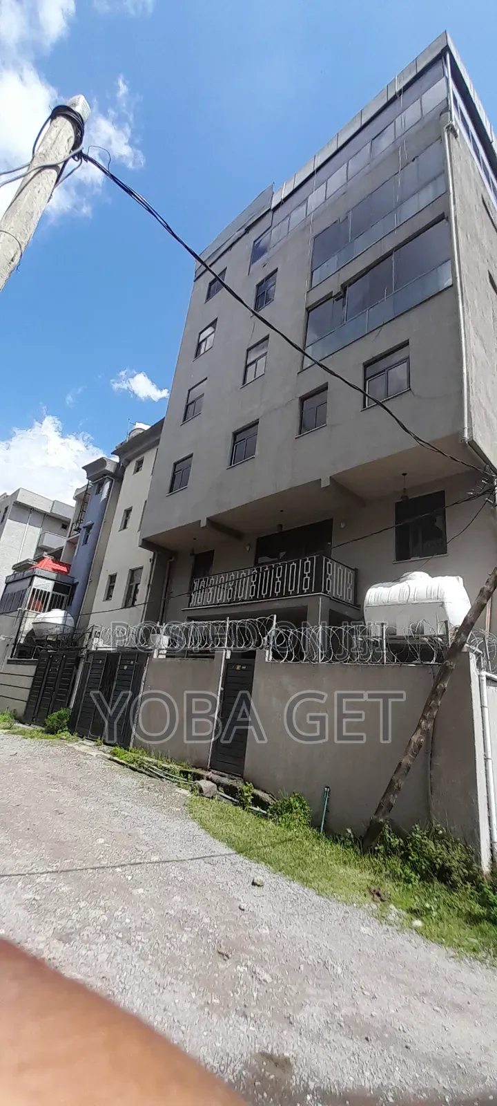 አስቸካይ የሚሸጥ ቤት