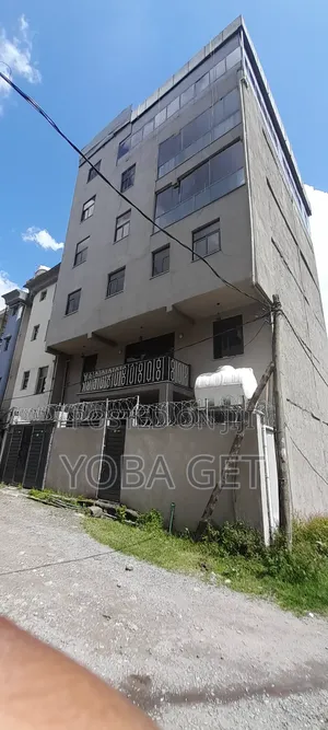 አስቸካይ የሚሸጥ ቤት