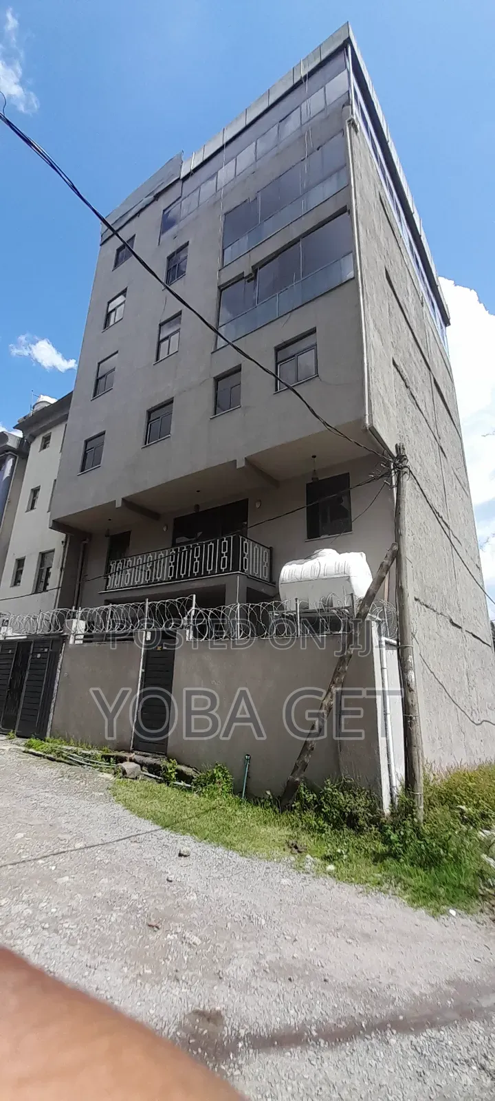 አስቸካይ የሚሸጥ ቤት