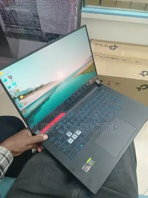 New Laptop Asus 16GB AMD Ryzen 9 SSD 512GB