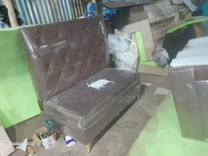 Photo - Quality Vip Leather Sofa