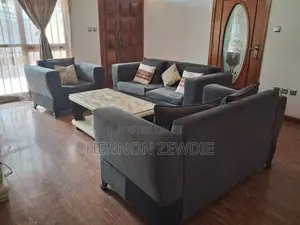 Photo - Quality Sofa