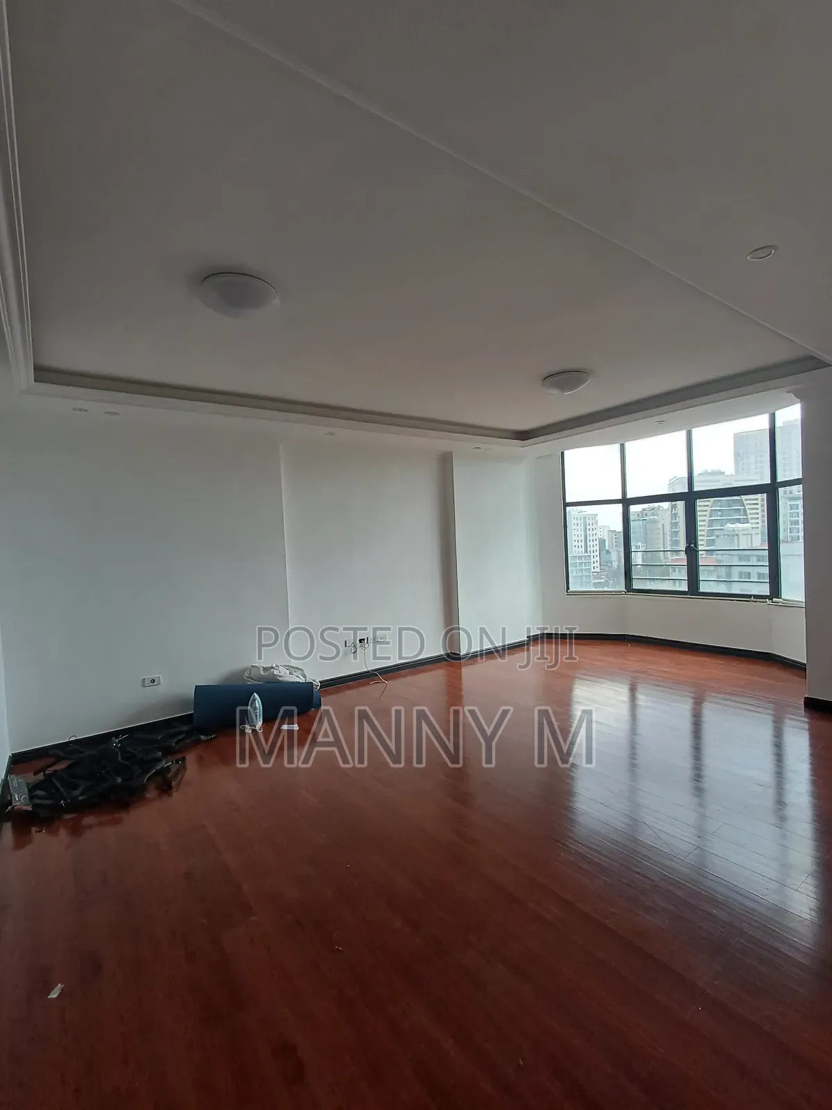 3bdrm Apartment in Noah Apartment, Bole for rent