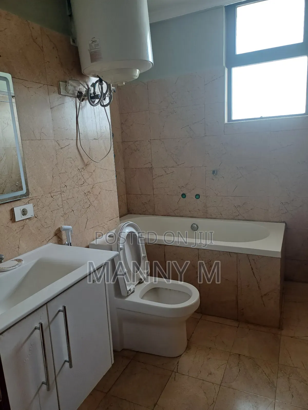 3bdrm Apartment in Noah Apartment, Bole for rent