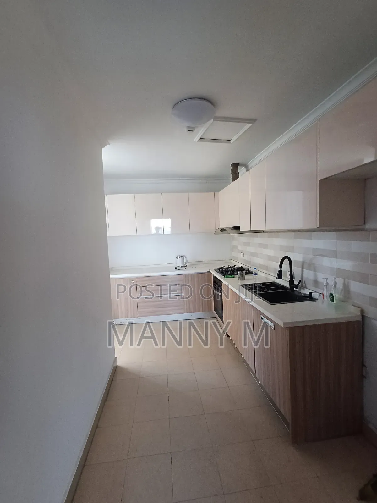 3bdrm Apartment in Noah Apartment, Bole for rent