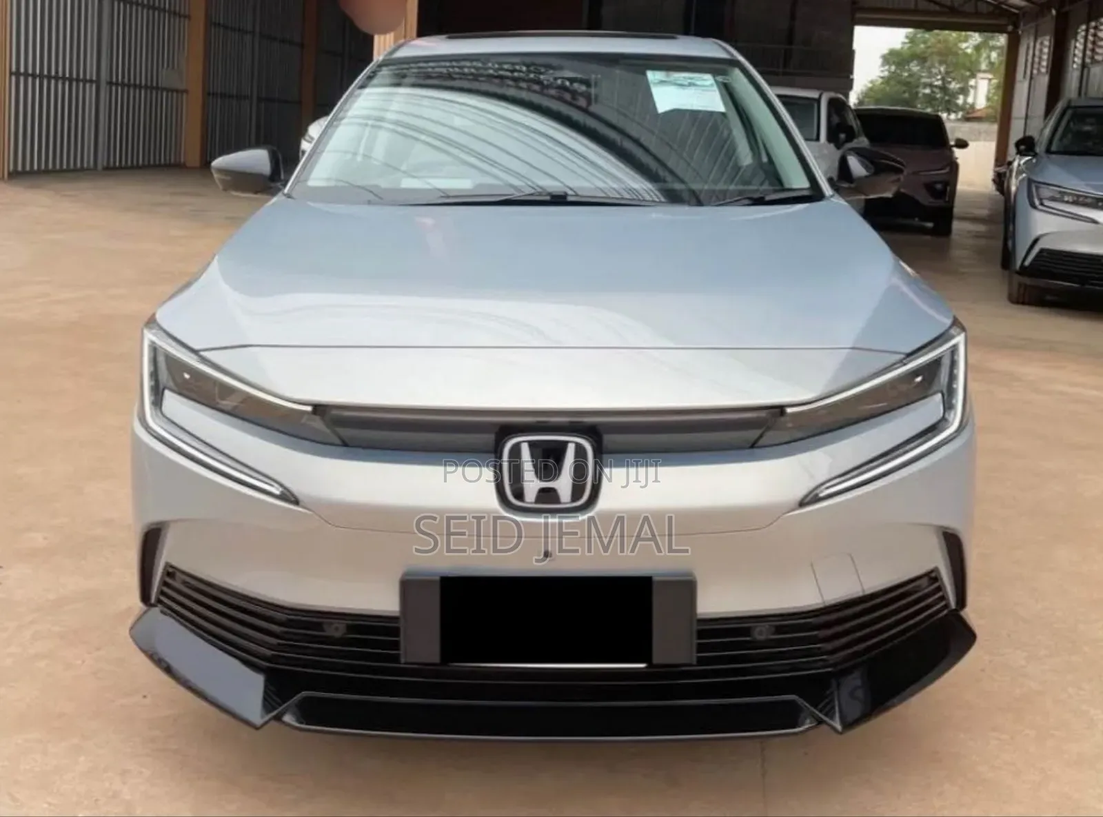 New Honda e:NS2 68.8 kWh FWD 2025 Silver