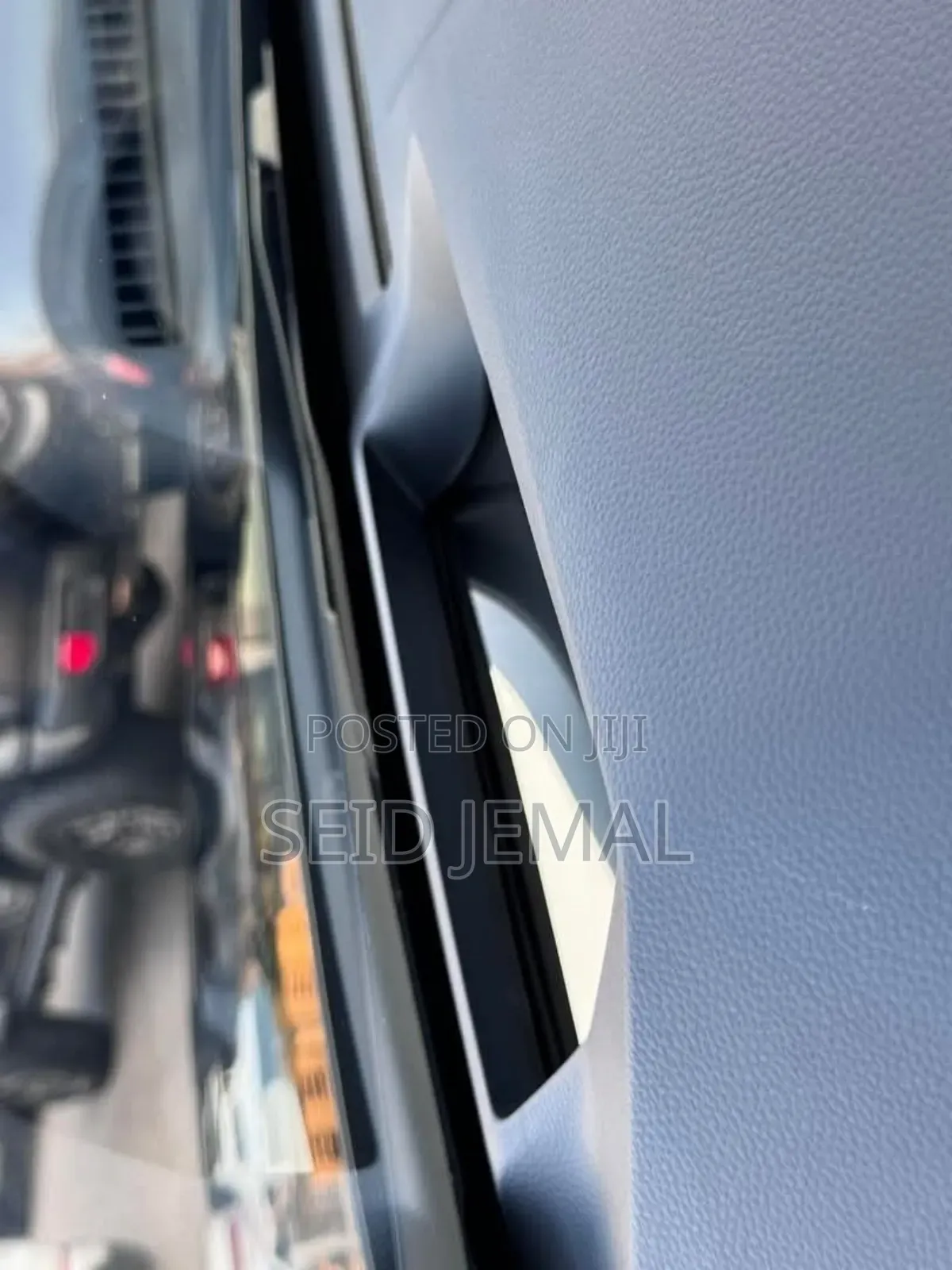 New Honda e:NS2 68.8 kWh FWD 2025 Silver