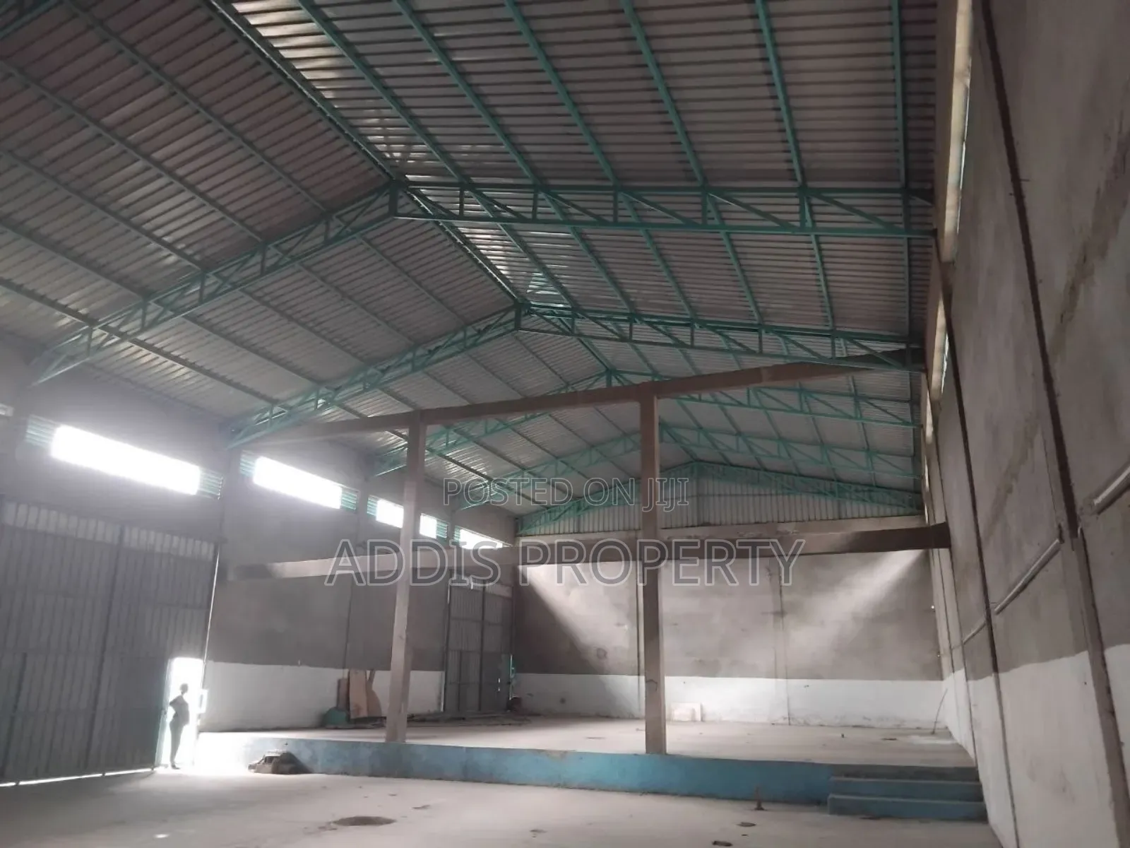 መጋዘን ሽያጭ በገላን