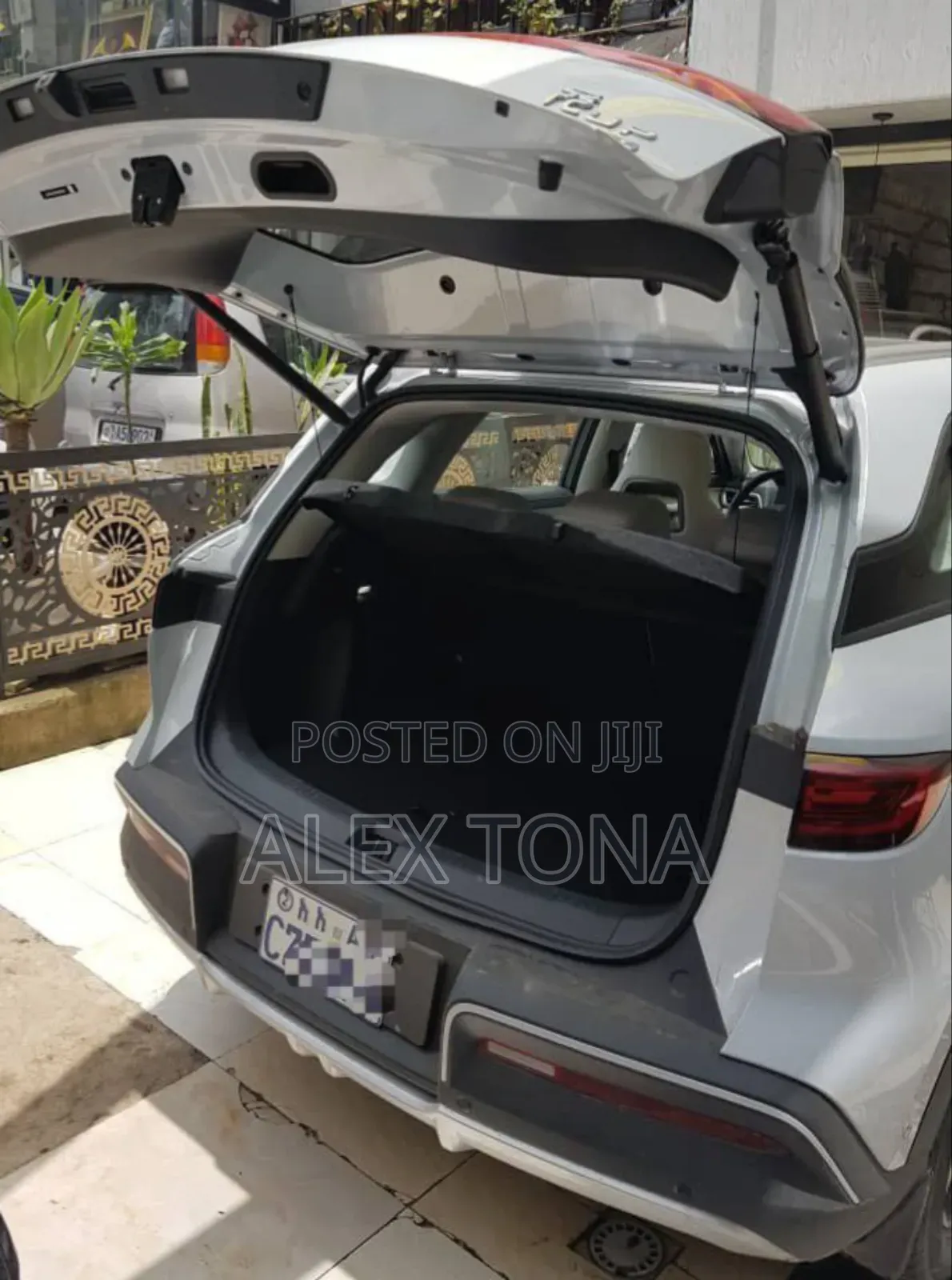 New BYD Yuan Up 2025 Off white