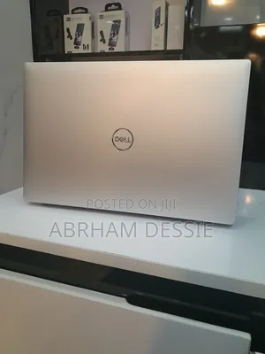 New Laptop Dell 16GB Intel Core I5 SSD 512GB