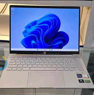 Laptop HP Pavilion 14 16GB Intel Core I7 SSD 512GB