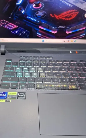 New Laptop Asus ROG Strix G15 32GB Intel Core I9 SSD 1T