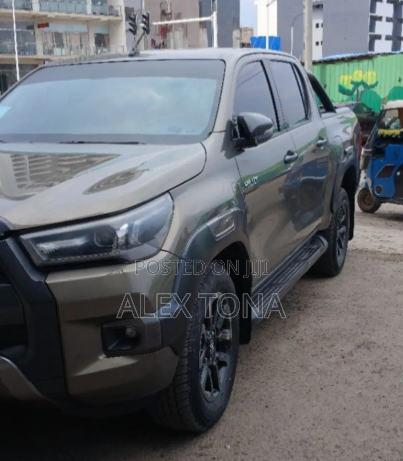 Toyota Hilux 2022 Gray