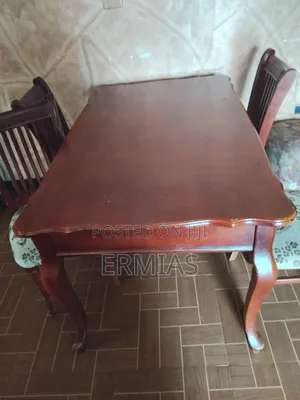 Photo - Used Salon Table