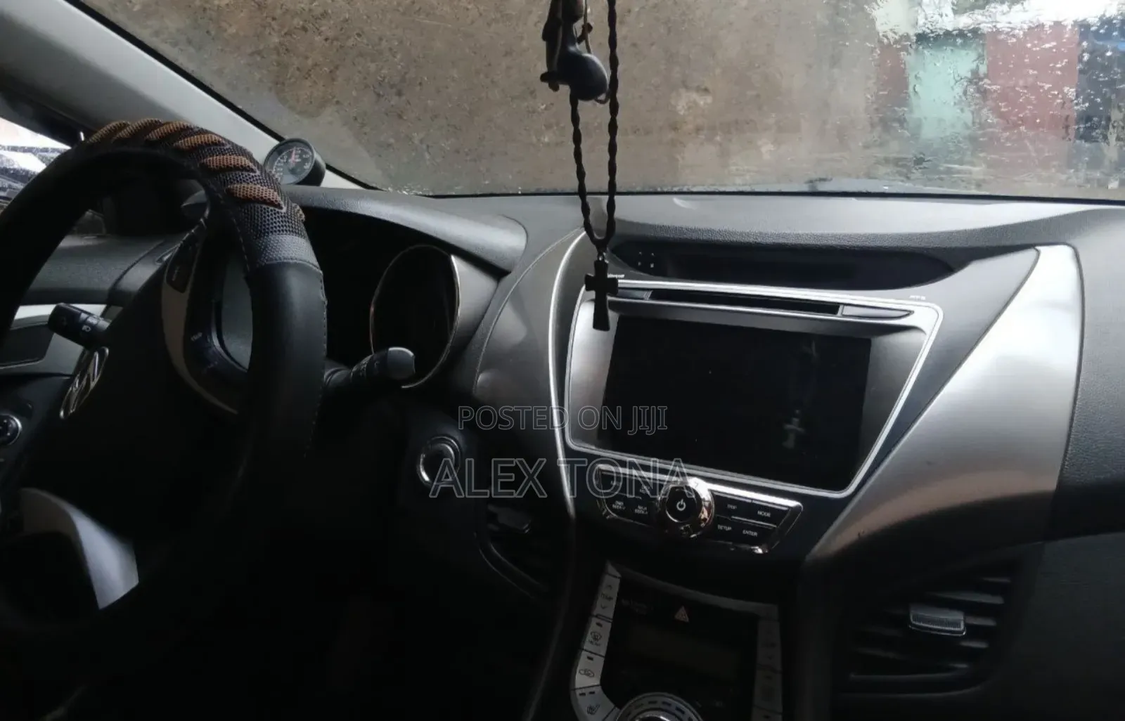 Hyundai Avante 2012 Silver