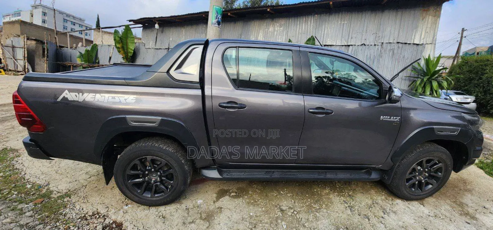 Toyota Hilux 2022 Gray