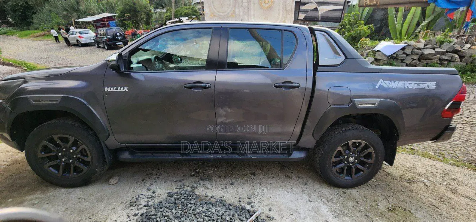 Toyota Hilux 2022 Gray