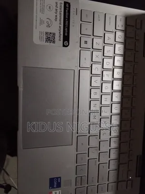 Laptop HP Envy X360 8GB Intel Core I5 HDD 512GB