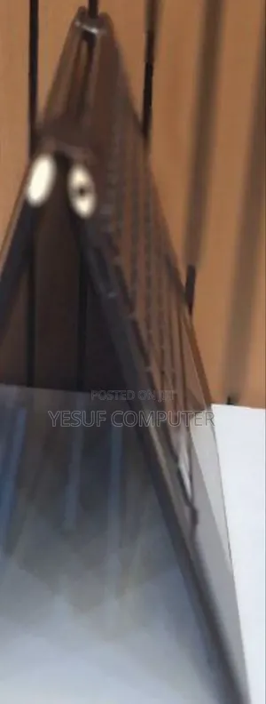 New Laptop HP Spectre 16GB Intel Core I7 SSD 1T