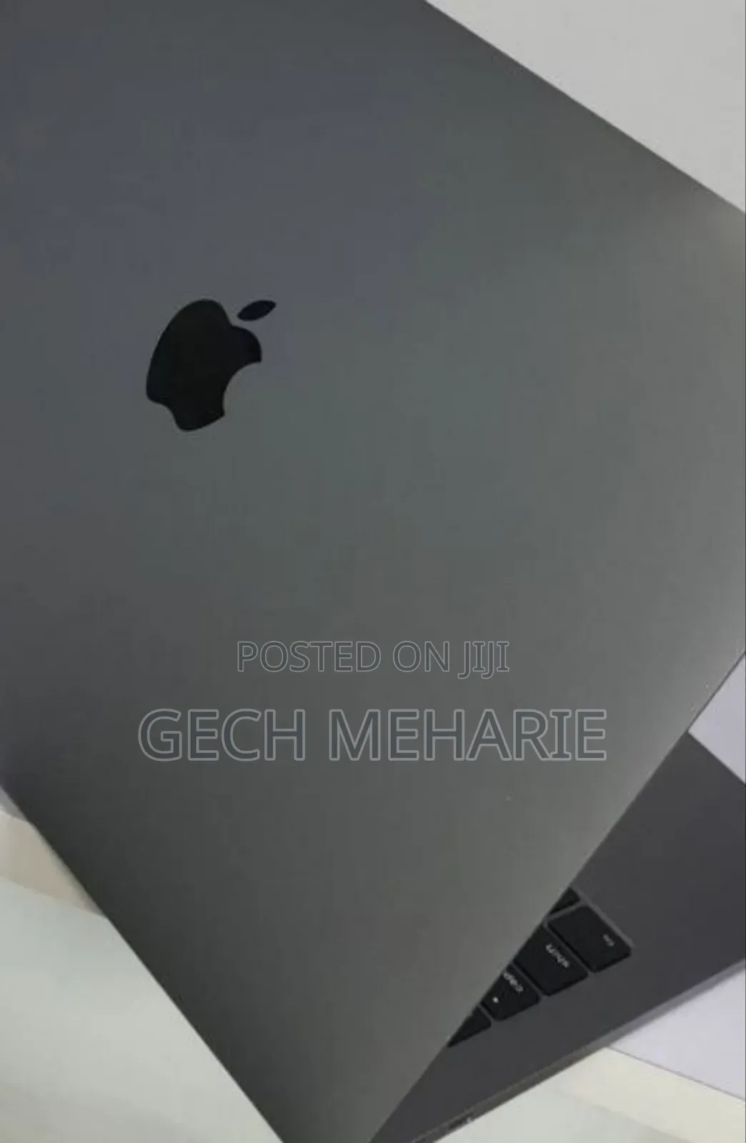 New Laptop Apple MacBook Pro 2017 8GB Intel Core I5 SSD 128GB